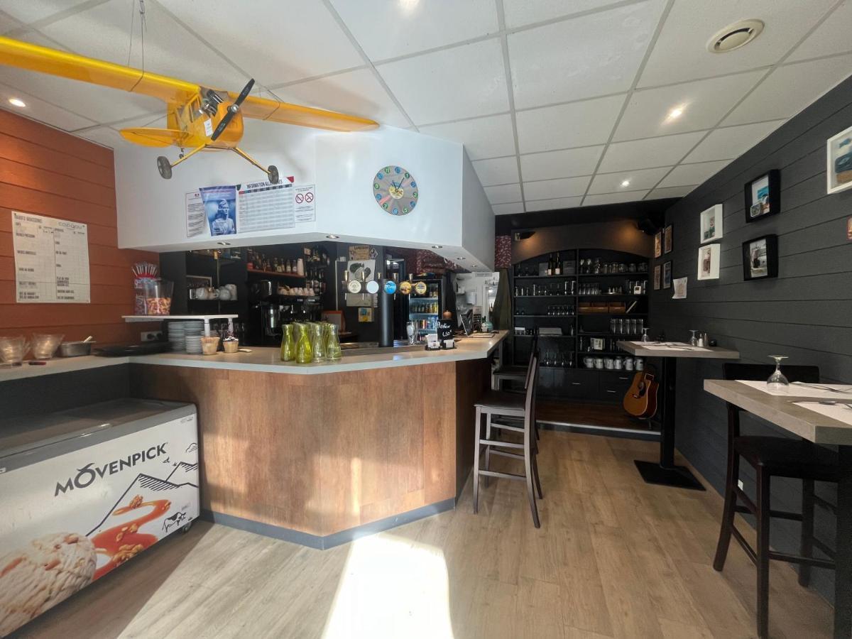 Le Petit Montmartre Hotel Dinard Kültér fotó
